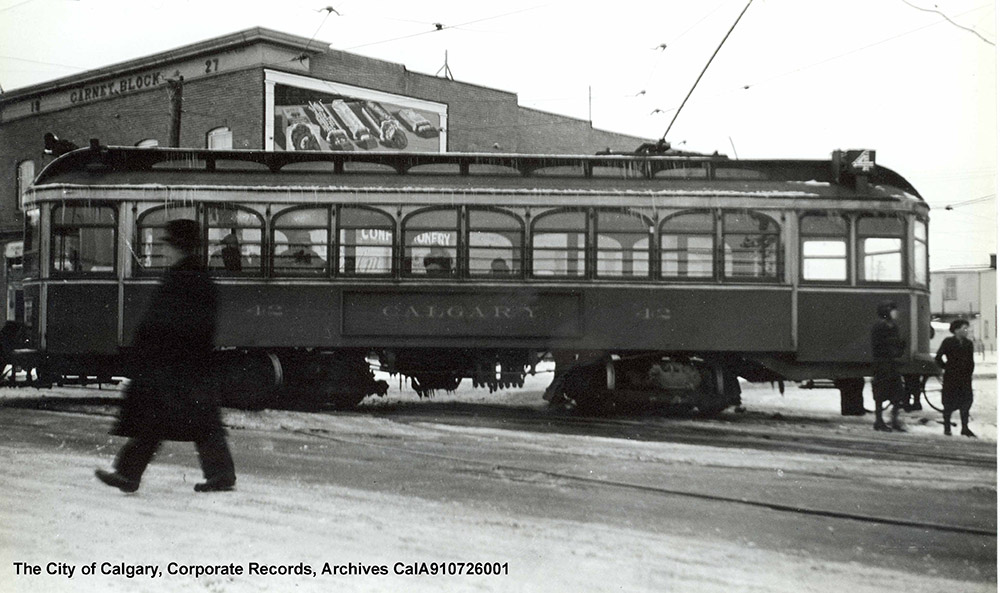 Electric streetcar